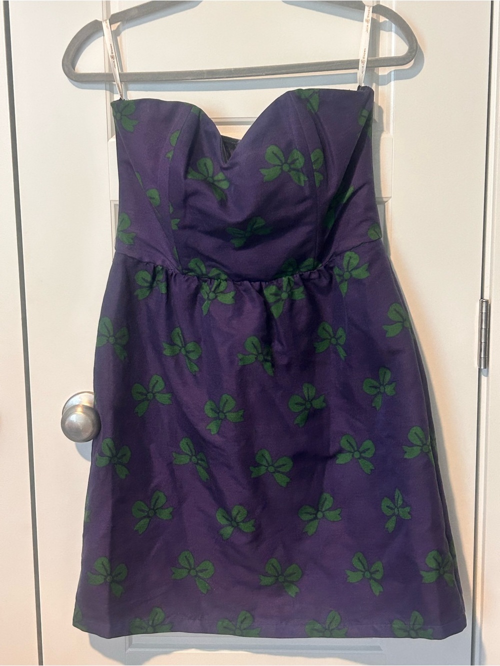 Julie Brown Sleeveless Dress Size 8 Green Ribbon Design Strapless Mini